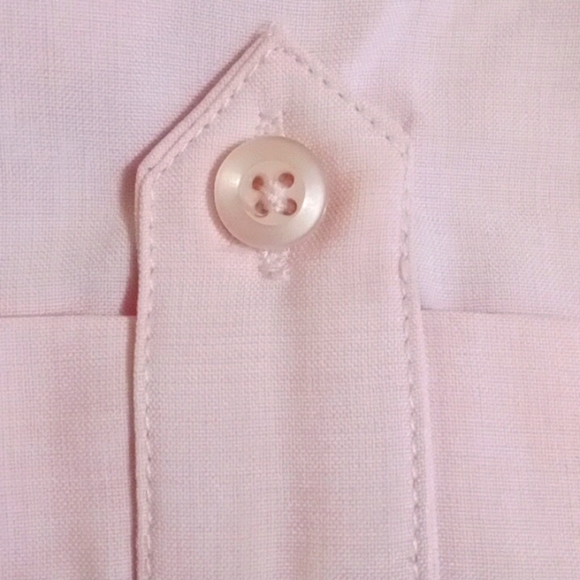 Haggar Petite Pink Button Down Short Sleeve Dress Shirt US M - Picture 3 of 6